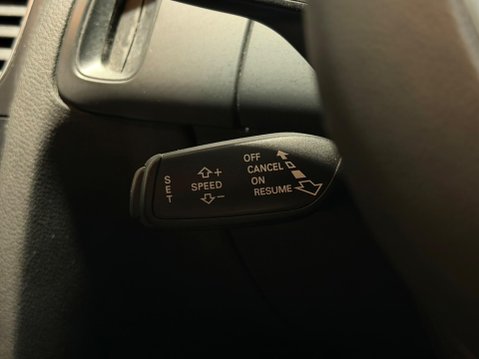 Audi A4 2.0 TDI S line quattro Euro 5 (s/s) 5dr 20