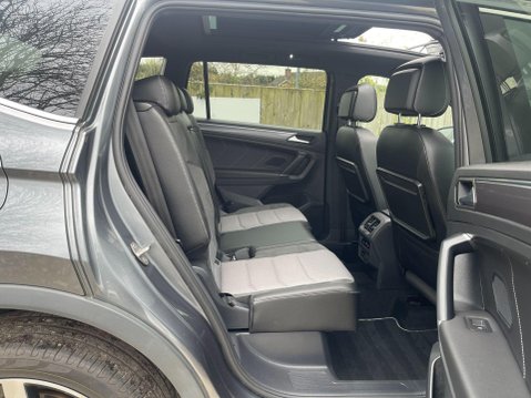 Volkswagen Tiguan Allspace 2.0 TDI R-Line DSG 4Motion Euro 6 (s/s) 5dr 11