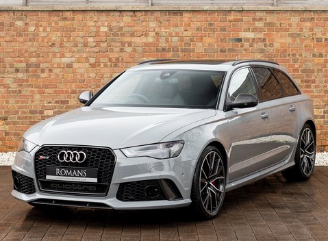 Audi RS6 Avant Performance 6