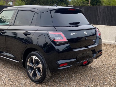 Suzuki Swift 1.2 MHEV Ultra CVT Euro 6 (s/s) 5dr 11