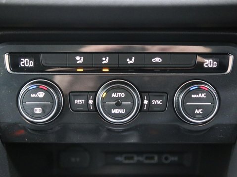 Volkswagen Tiguan 1.5 TSI EVO Match Euro 6 (s/s) 5dr 17