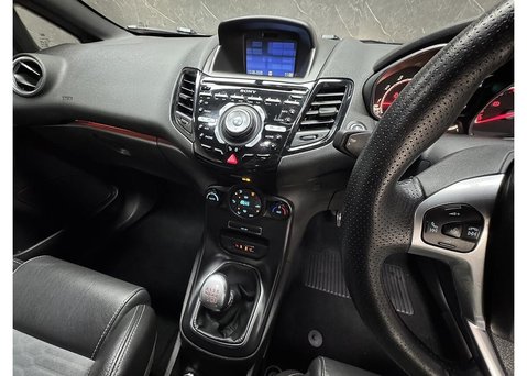 Ford Fiesta 1.6T EcoBoost ST-3 Hatchback 3dr Petrol Manual Euro 6 (182 ps) 65