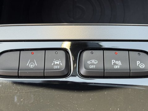 Vauxhall Mokka 100kW Ultimate 50kWh 5dr Auto 27