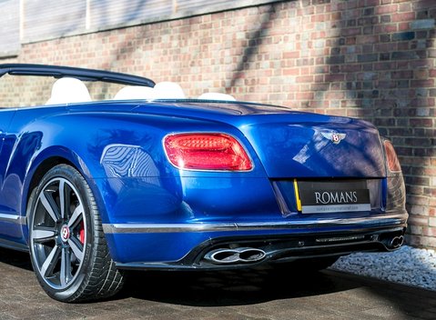 Bentley Continental GT V8 S Mulliner Convertible 30