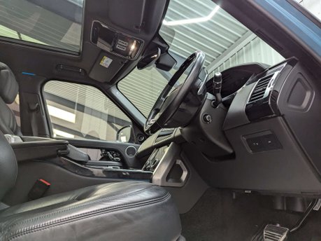 Land Rover Range Rover 5.0 Range Rover Fifty Auto 4WD 5dr 44