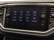 Volkswagen T-Roc 1.0 T-Roc SE TSi 5dr 8