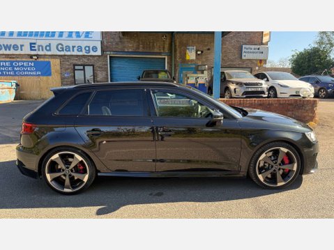 Audi RS3 2.5 RS 3 Sportback Nav Quattro Semi-Auto 4WD 5dr 27
