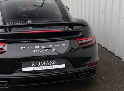Porsche 911 (991.2) Turbo S 26