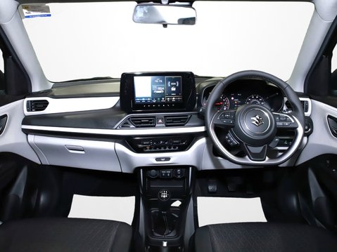 Suzuki Swift 1.2 Mild Hybrid Motion 5dr 14