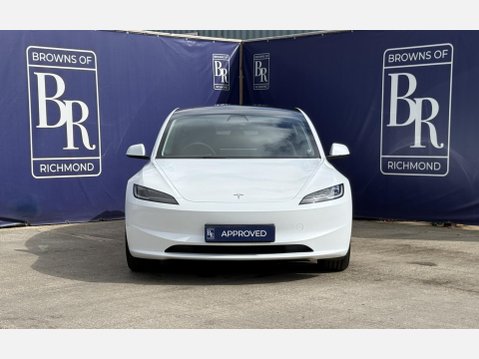 Tesla Model 3 Saloon 4dr Electric Auto RWD (208 ps) 9