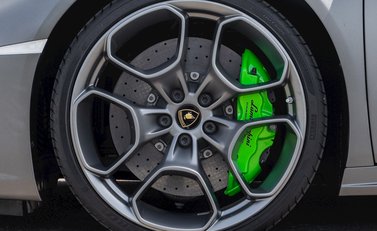 Lamborghini Huracan LP610-4 10