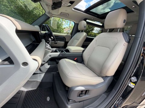 Land Rover Defender 3.0 Defender 90 XS Edition MHEV Auto 4WD 3dr 26