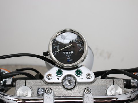 Suzuki Marauder 125 GZ 125 K4 17