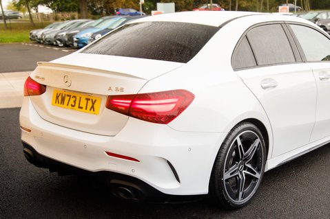 Mercedes-Benz A Class AMG A 35 4MATIC PREMIUM 8