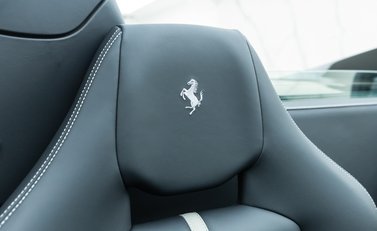 Ferrari 488 Spider 16