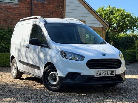 Ford Transit Courier BASE TDCI