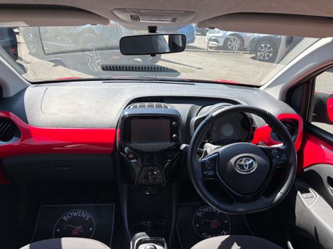 Toyota Aygo 1.0 Aygo X-Style VVT-i CVT 5dr 41