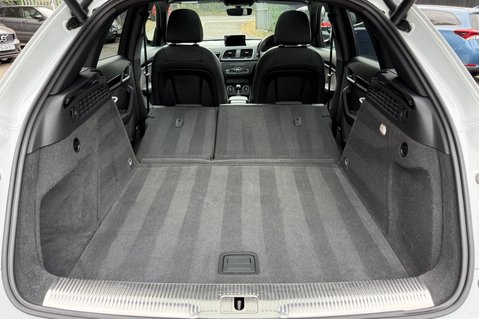 Audi Q3 TDI QUATTRO BLACK EDITION - PAN ROOF - 20 INCH ALLOYS 59