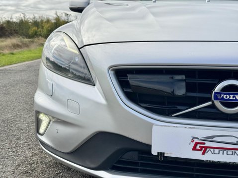 Volvo V40 2.0 D4 R-Design Lux Nav Auto Euro 6 (s/s) 5dr 20