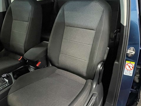 Volkswagen Tiguan 2.0 Tiguan Allspace SE Nav TDI 4Motion Semi-Auto 4WD 5dr 46