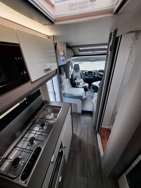 Swift Ascari 384 2025 REGISTERED - AS NEW 20