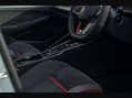 Volkswagen Golf 2.0 Golf GTi Clubsport TSi Semi-Auto 5dr 17