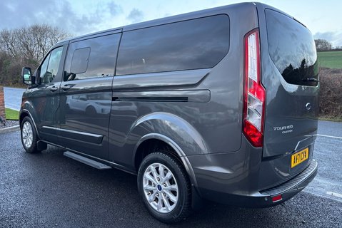 Ford Tourneo Custom 320 130 ps Titanium L2 9 Seater - Automatic 4