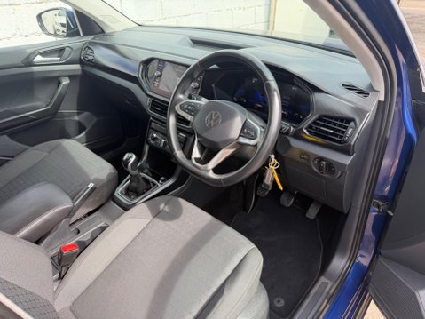 Volkswagen T-Cross 1.0 TSI SE Euro 6 (s/s) 5dr 30