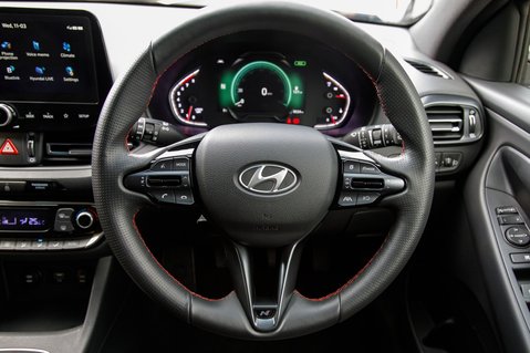 Hyundai i30 T-GDI N LINE MHEV 21