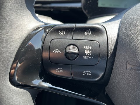 BYD Dolphin 150kW Design 60.4kWh 5dr Auto 21