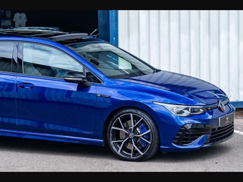 Volkswagen Golf 2.0 Golf R TSi 4Motion Semi-Auto 4WD 5dr 22