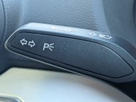 Audi Q2 TFSI SPORT 32