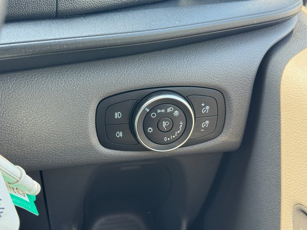 Ford Transit Custom AUTO Crew Cab SWB L1H1 320 Sport Air Con Camera Nav NO VAT SELECT 26