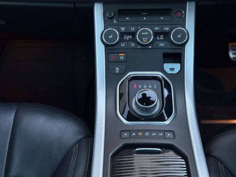 Land Rover Range Rover Evoque 2.2 SD4 Dynamic Auto 4WD Euro 5 (s/s) 3dr 61