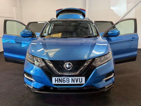 Nissan Qashqai 1.3 Qashqai N-Connecta DiG-T 5dr 8