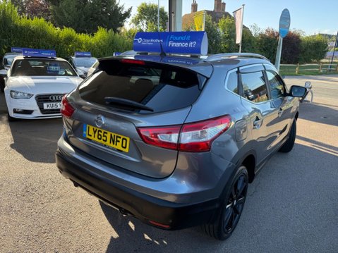 Nissan Qashqai 1.6 dCi Tekna 4WD Euro 6 (s/s) 5dr 14