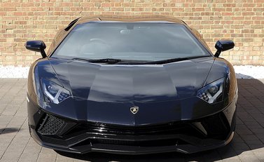 Lamborghini Aventador S 2