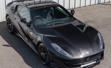 Ferrari 812 Superfast 8