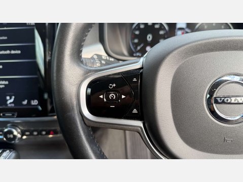 Volvo V90 2.0 V90 Momentum+ T4 Auto 5dr 30