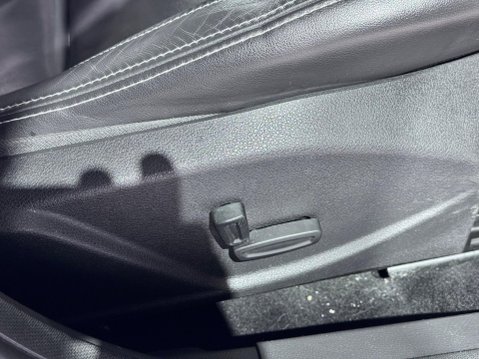 Ford Focus 2.0 TDCi ST-3 Euro 6 (s/s) 5dr 26