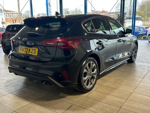Ford Focus 1.0T EcoBoost ST-Line Style Euro 6 (s/s) 5dr 3