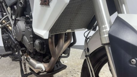 Triumph Tiger XRT 2019 ONLY 9K SERVICE HISTORY MOT VERY CLEAN 800CC 27