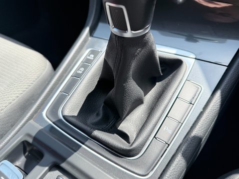 Volkswagen Golf MATCH TDI 18