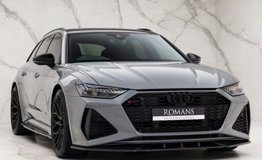 Audi RS6 Avant Carbon Black Urban 1