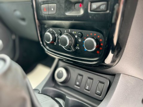 Dacia Duster LAUREATE DCI 42