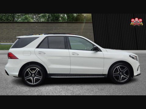 Mercedes-Benz GLE GLE 250 D 4MATIC AMG NIGHT EDITION PREMIUM PLUS 10
