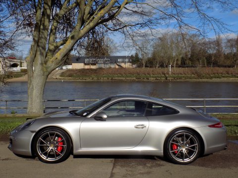 Porsche 911 991.1 CARRERA S 6
