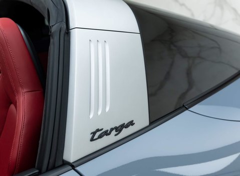 Porsche 911 Targa 4 GTS (992) 34