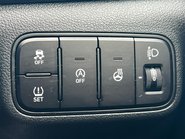 Hyundai BAYON T-GDI PREMIUM DCT MHEV 34