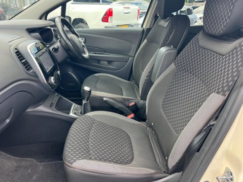 Renault Captur 0.9 TCe ENERGY Dynamique S Nav Euro 6 (s/s) 5dr 24